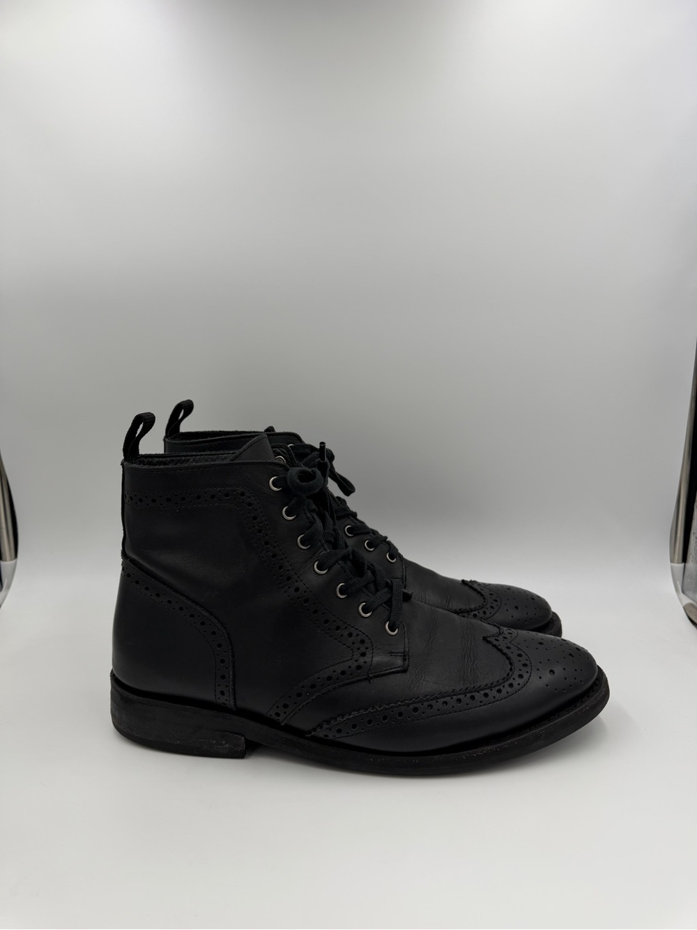 Thursday Boots Wingtip Lace Up Square Toe Black Leather Men’s Size 9.5 US